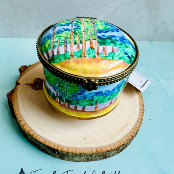 Claude Monet Trinket Box. Vintage Stamp trinket box. Stamp Holder Trinket box. - Picture 2 of 8